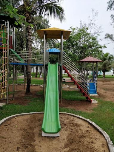 Sea Breeze Beach Resort Mahabalipuram Exterior foto